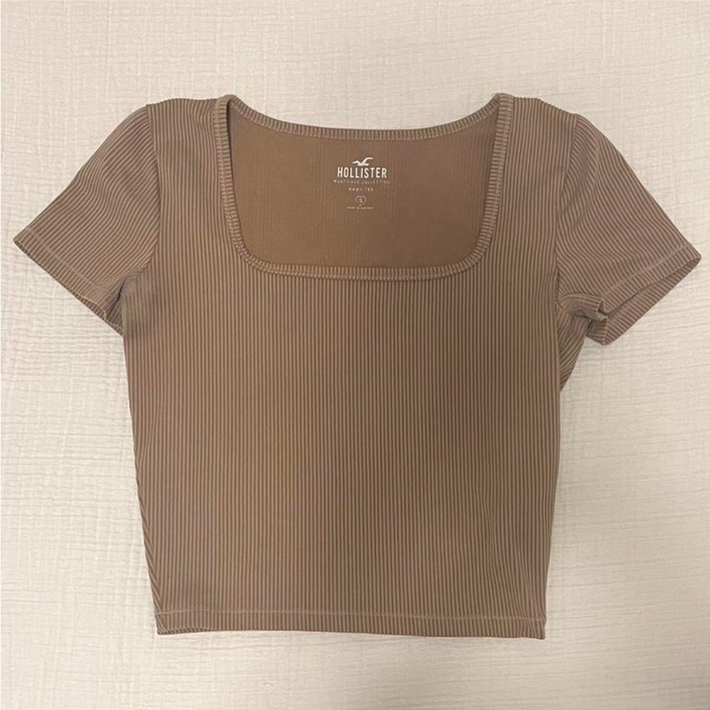 hollister ribbed square neck baby tee crop top